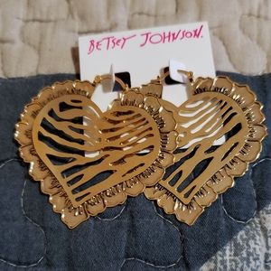 Very rare betseyJohnson earrings